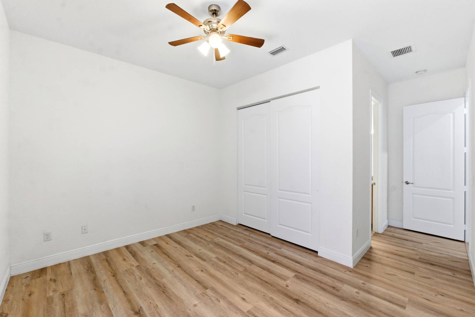 9871 Lakeview Lane, Parkland, FL 33076 9871 Lakeview Ln_035