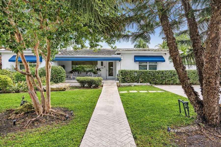 Property photo for 746 NE 16th Terrace, Fort Lauderdale, FL