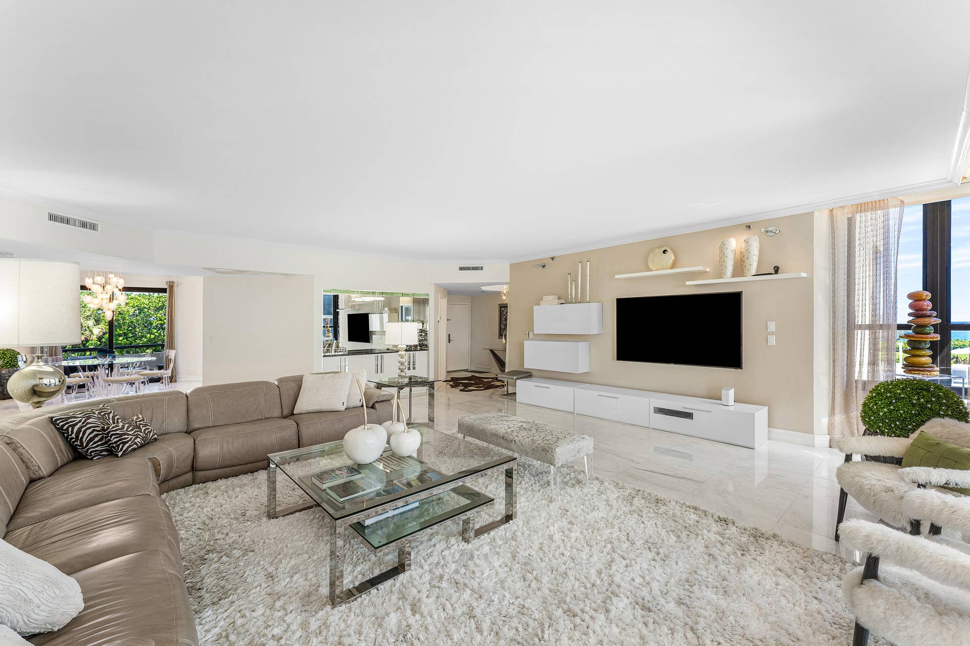 3120 S Ocean Boulevard, #3-202, Palm Beach, FL 33480 living room