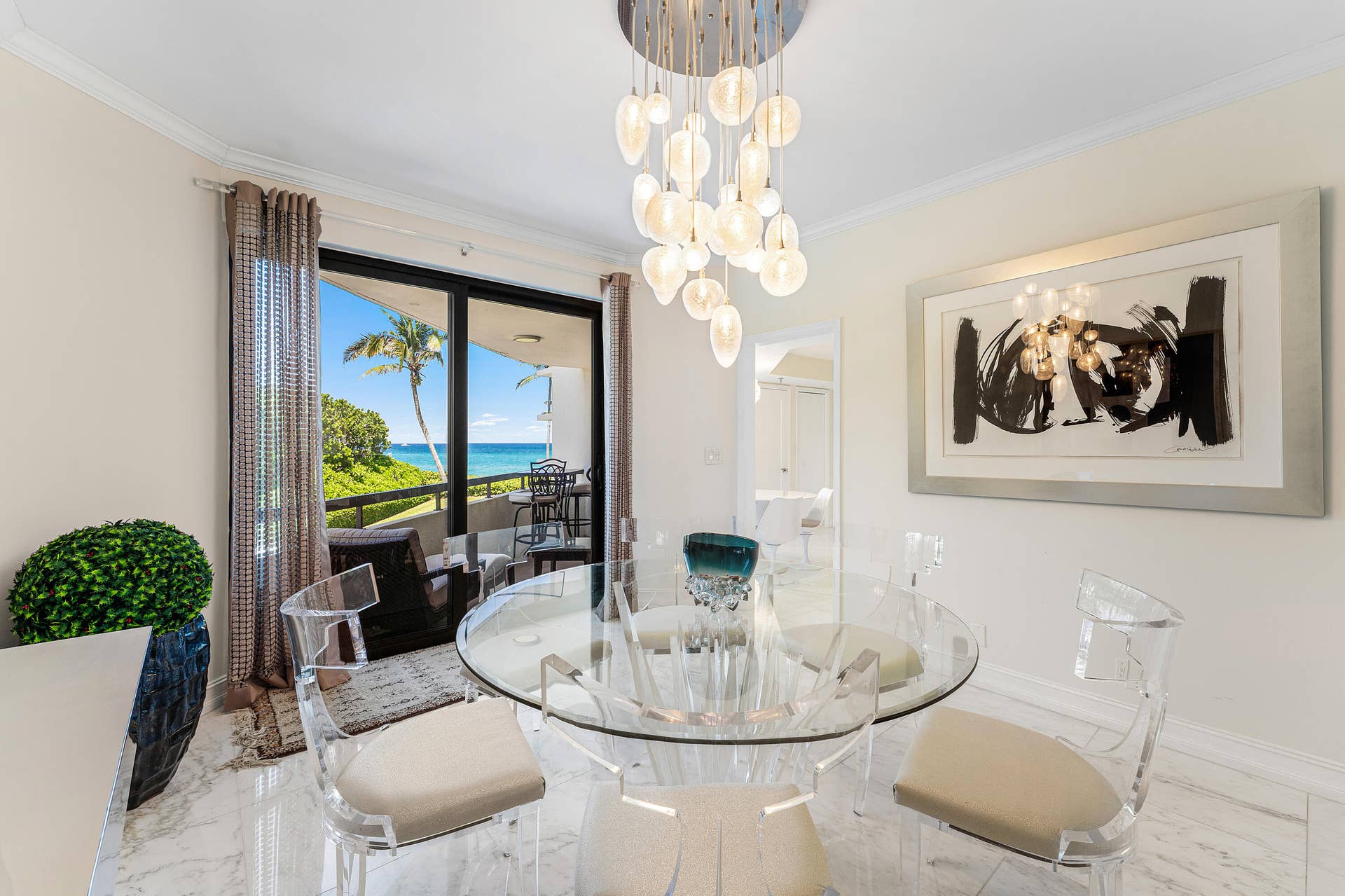 3120 S Ocean Boulevard, #3-202, Palm Beach, FL 33480 dining room