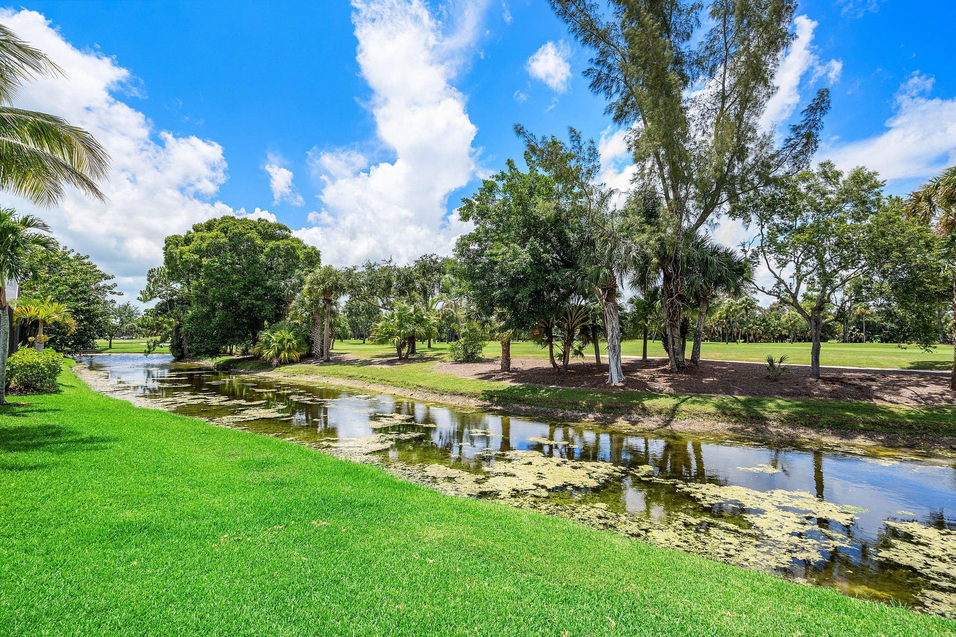 9701 Spray Drive, West Palm Beach, FL 33411 040-9701SprayDrive-WestPalmBeach-FL-3341