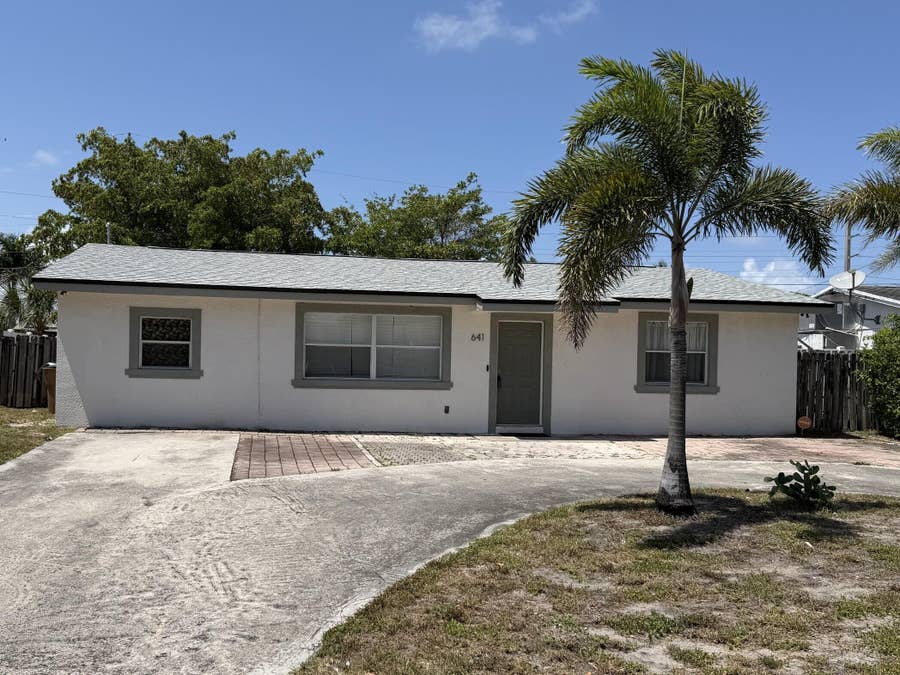 Property photo for 641 SW 14th Court, Deerfield Beach, FL