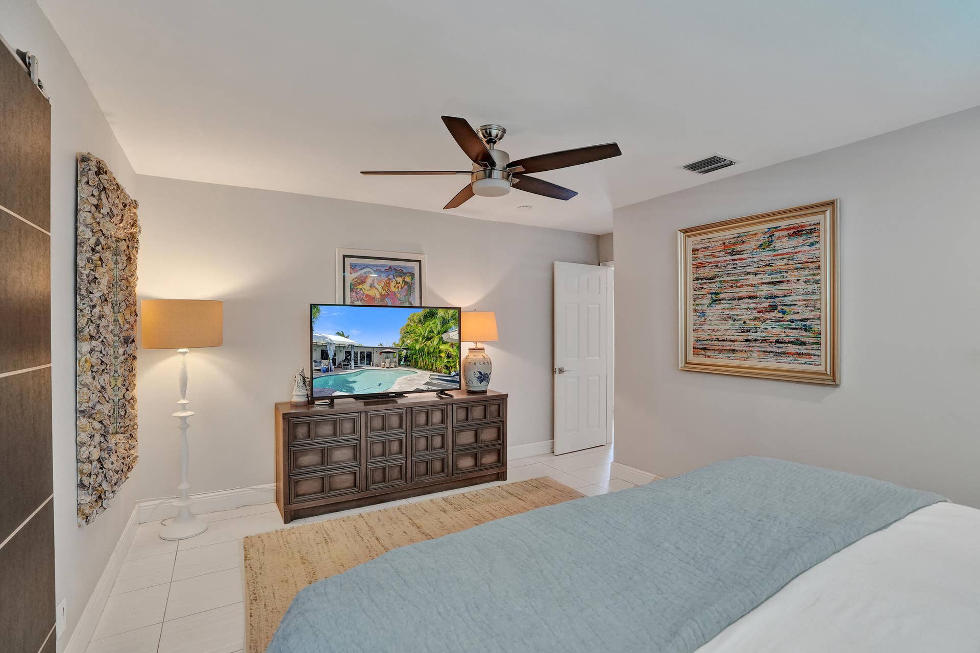 1916 NE 24th Street, Wilton Manors, FL 33305 DSC09795
