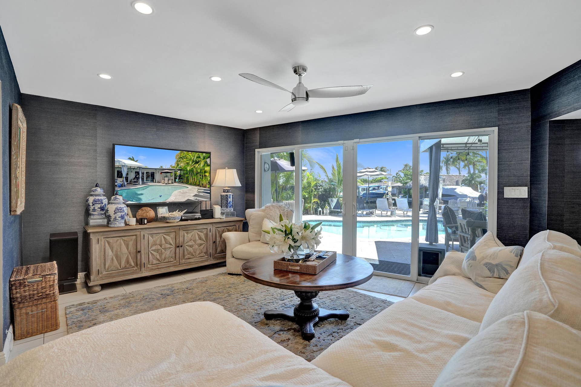 1916 NE 24th Street, Wilton Manors, FL 33305 DSC09897