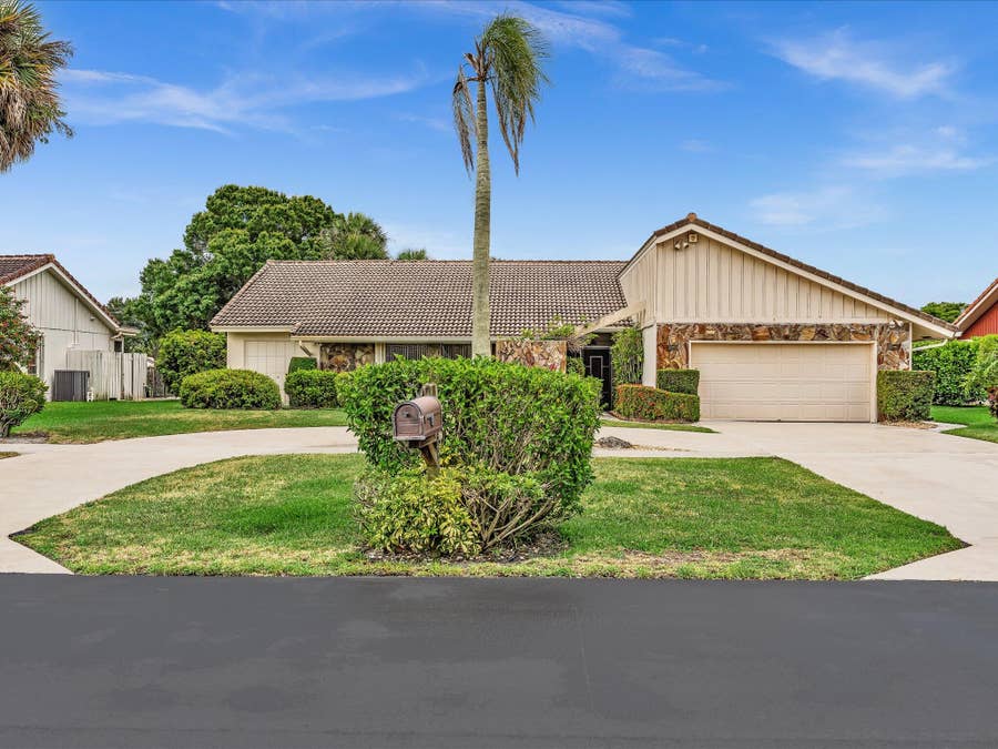 Property photo for 5302 Piping Rock Drive, Boynton Beach, FL