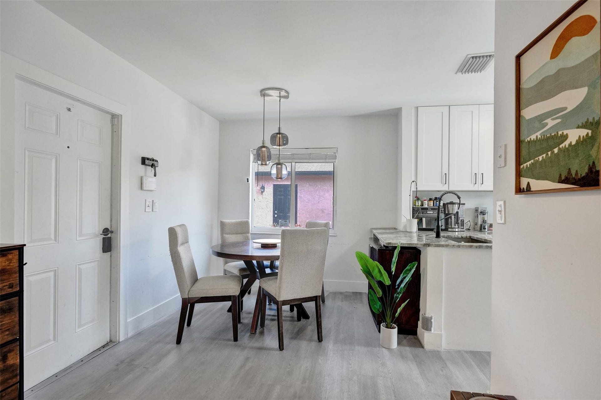1590 NW 7th Lane, Pompano Beach, FL 33060 Photo 8