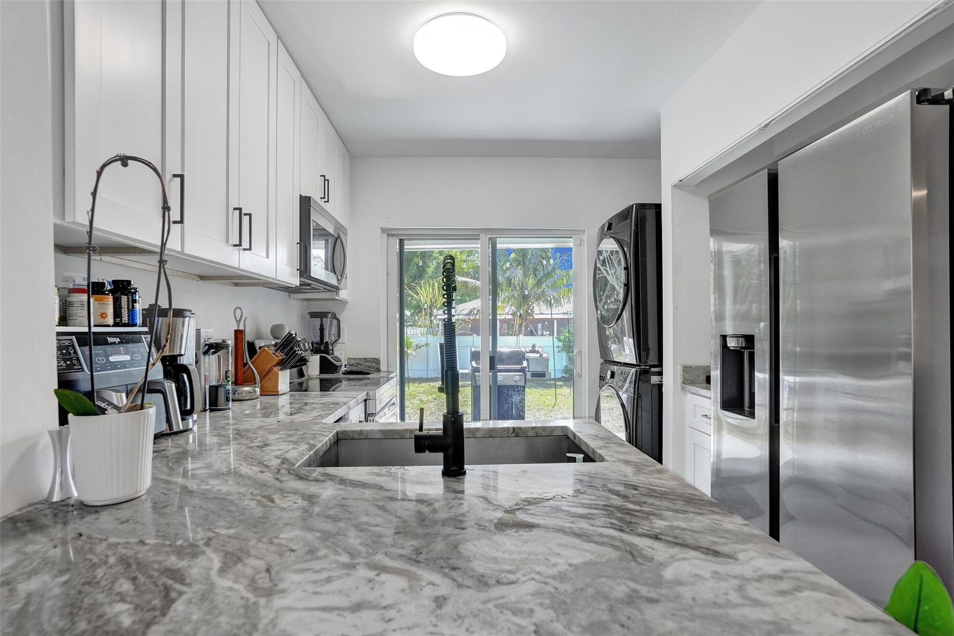 1590 NW 7th Lane, Pompano Beach, FL 33060 Photo 13