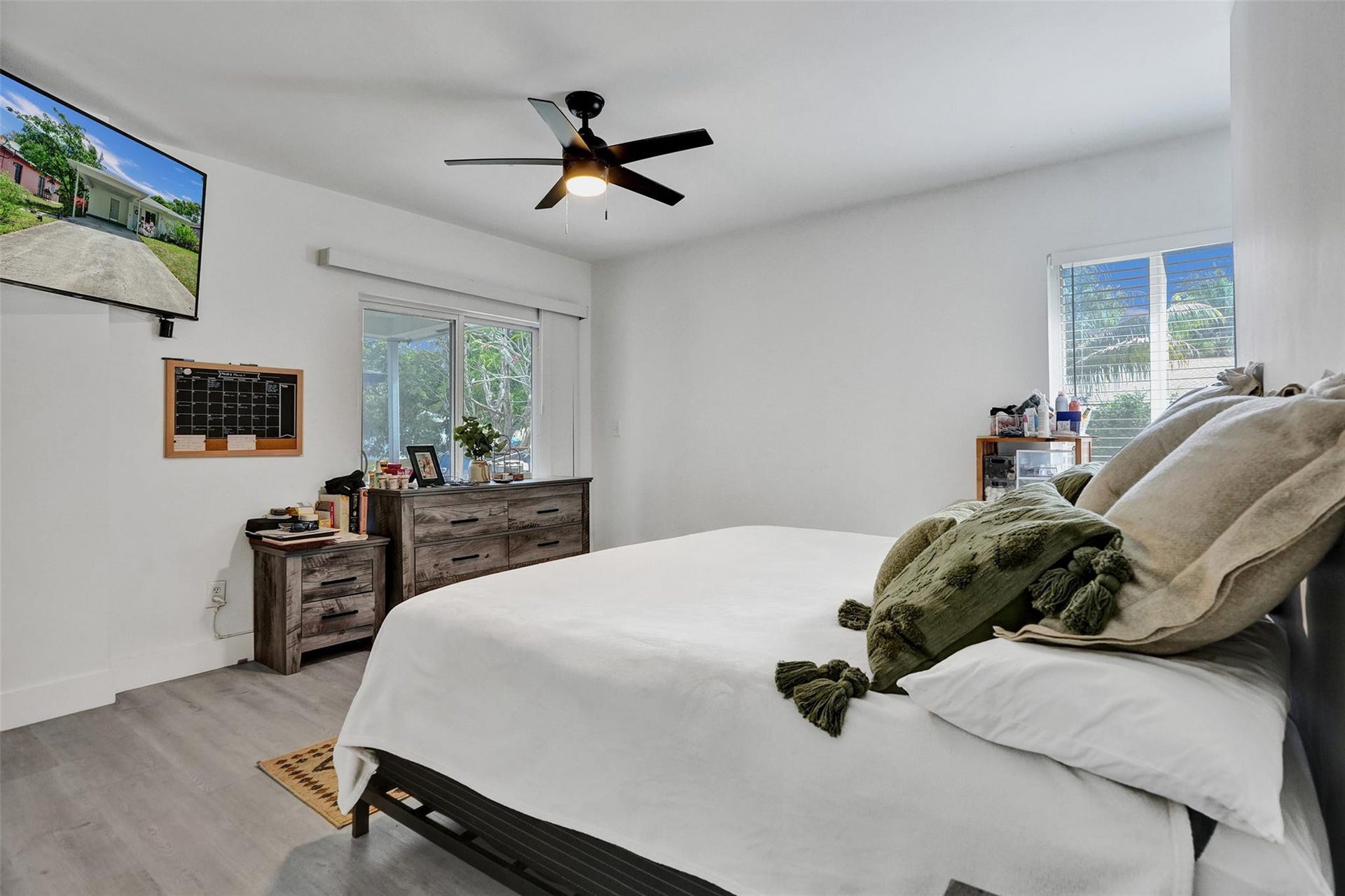 1590 NW 7th Lane, Pompano Beach, FL 33060 Photo 17