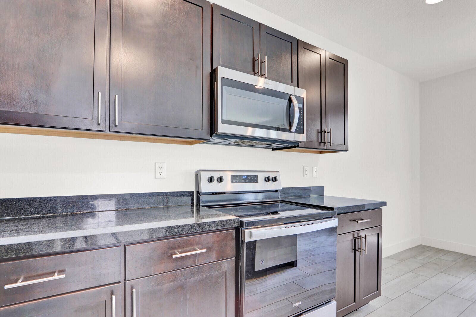 4008 Sequoia Place, Riviera Beach, FL 33410 1000011179