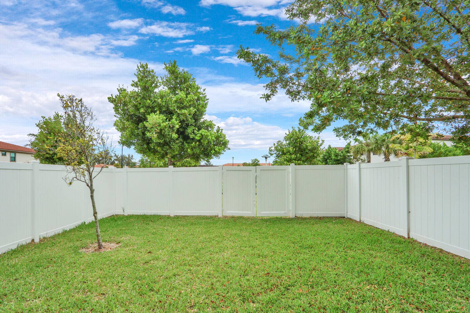4008 Sequoia Place, Riviera Beach, FL 33410 1000011202