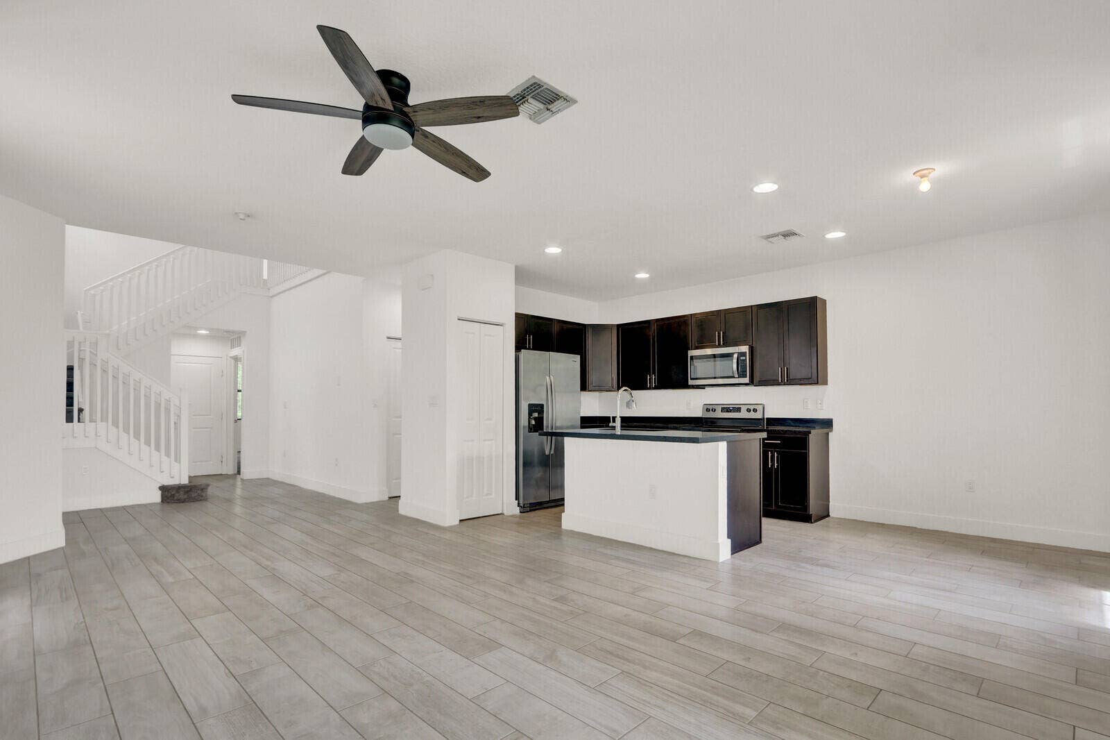 4008 Sequoia Place, Riviera Beach, FL 33410 1000011208