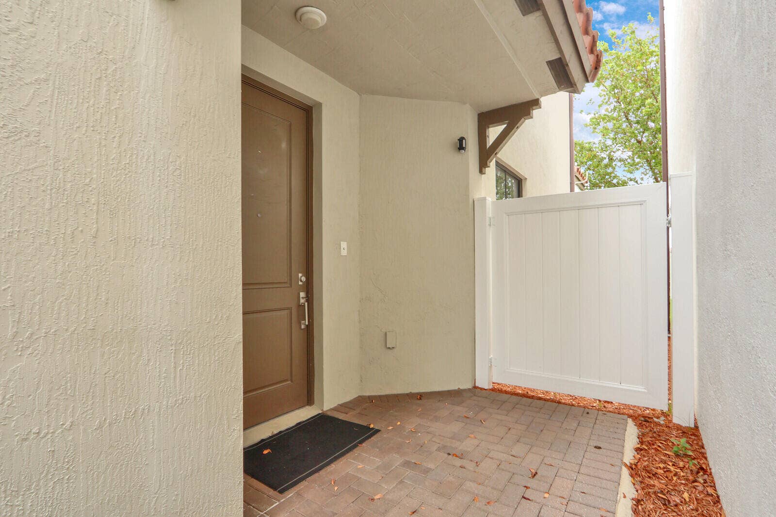 4008 Sequoia Place, Riviera Beach, FL 33410 1000011204