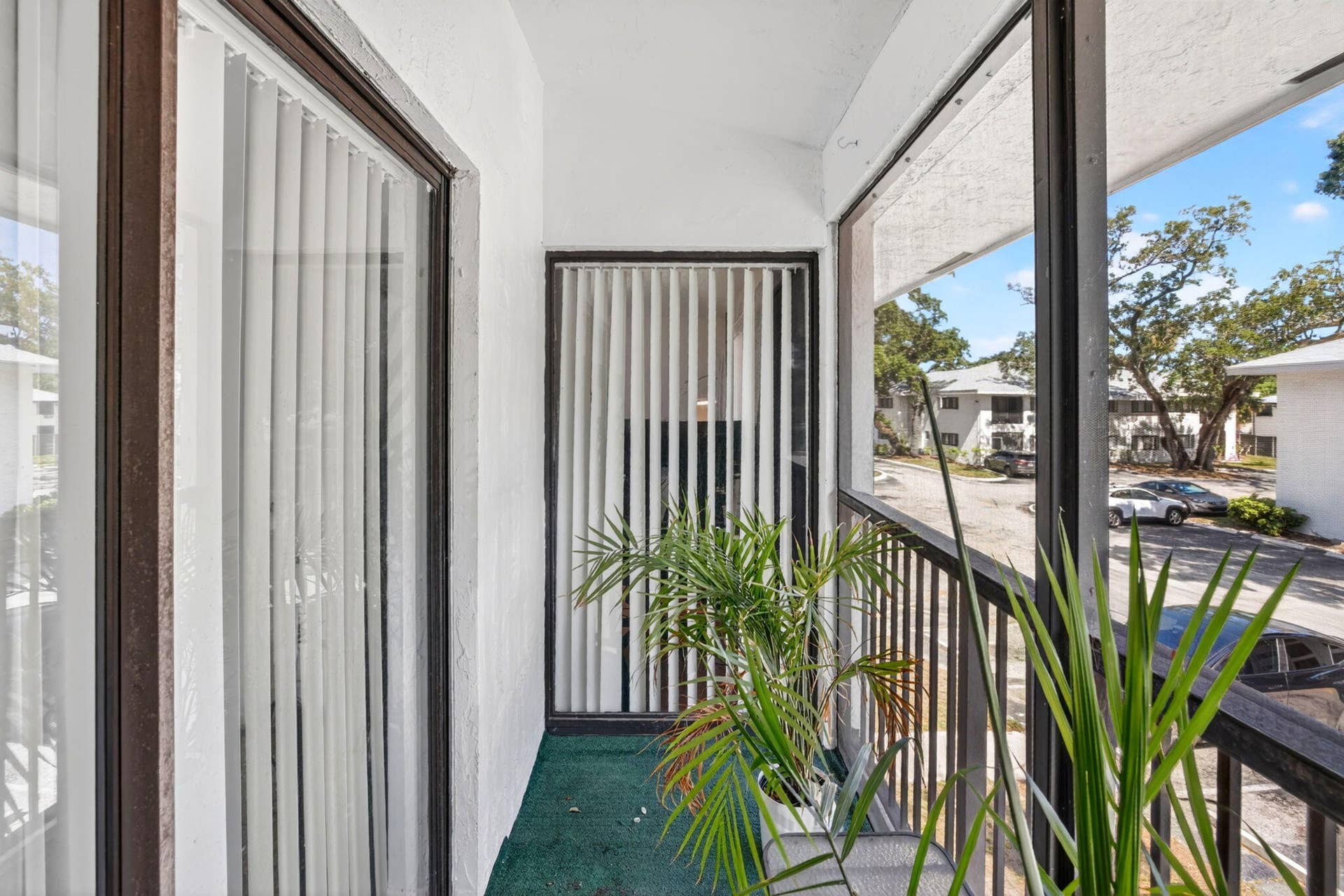 2550 SW 18th Terrace, #2005, Fort Lauderdale, FL 33315 30-web-or-mls-699A2849