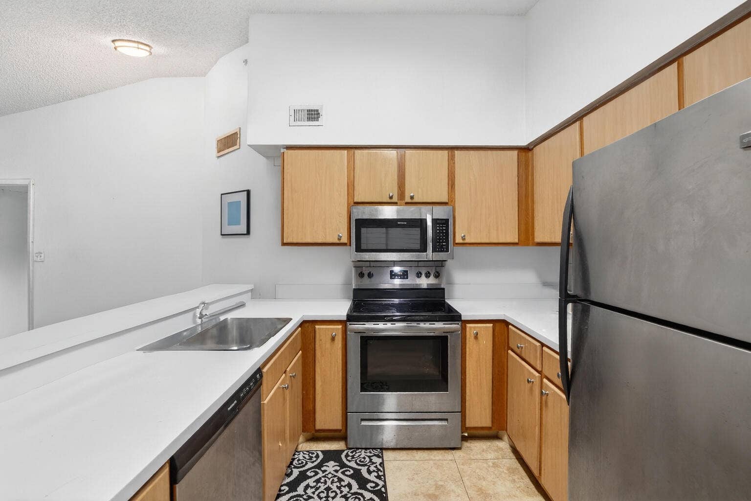 2550 SW 18th Terrace, #2005, Fort Lauderdale, FL 33315 14-web-or-mls-699A2922 - Virtual Cleanin