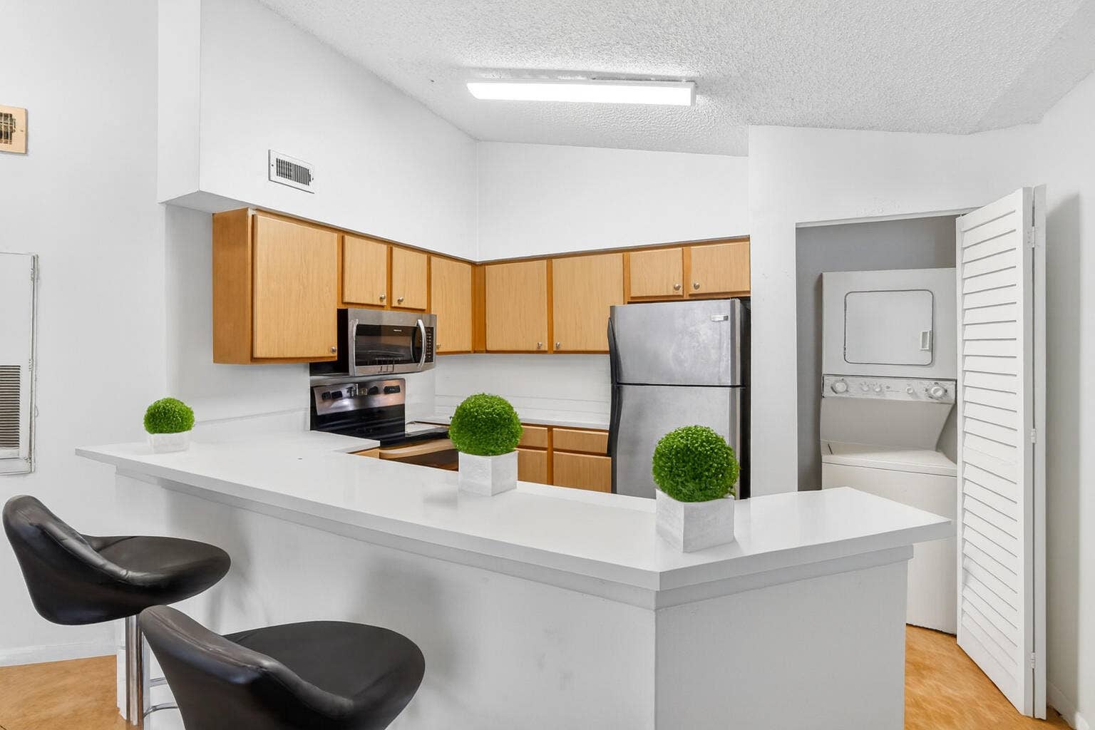 2550 SW 18th Terrace, #2005, Fort Lauderdale, FL 33315 12-web-or-mls-699A2982 - Virtual Cleanin