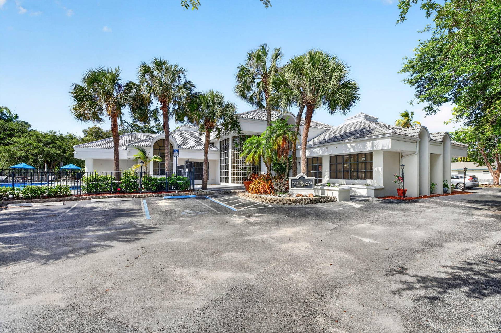 2550 SW 18th Terrace, #2005, Fort Lauderdale, FL 33315 33-web-or-mls-699A3012