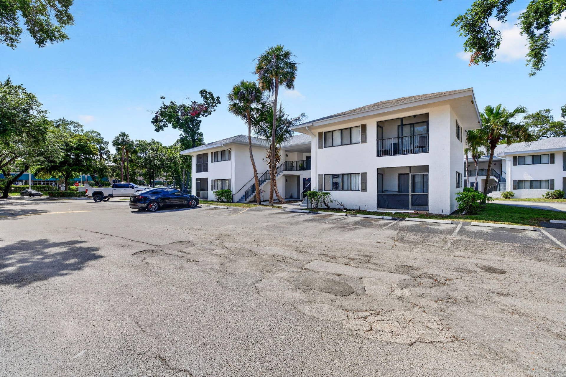 2550 SW 18th Terrace, #2005, Fort Lauderdale, FL 33315 3-web-or-mls-699A2997