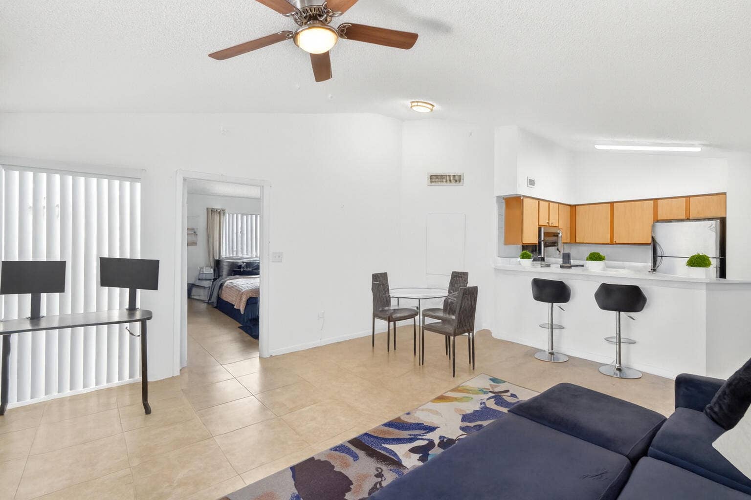 2550 SW 18th Terrace, #2005, Fort Lauderdale, FL 33315 9-web-or-mls-699A2967 - Virtual Cleaning
