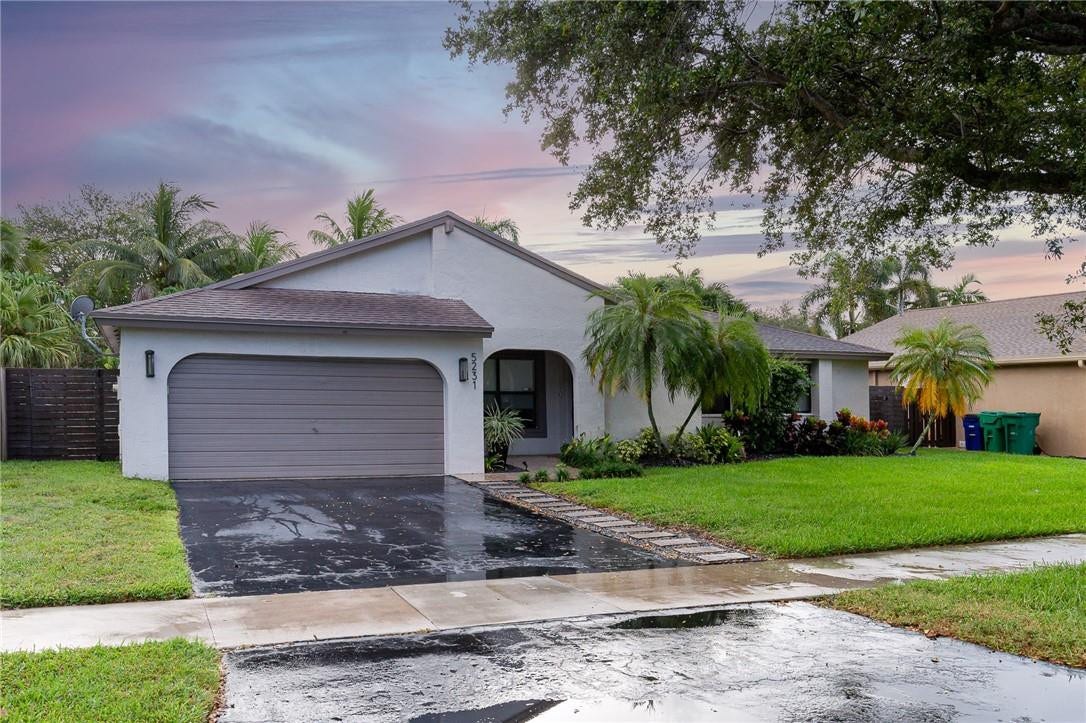 5231 SW 115th Avenue, Cooper City, FL 33330 Photo 1