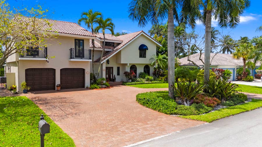 Property photo for 8540 N Lake Dasha Drive, Plantation, FL