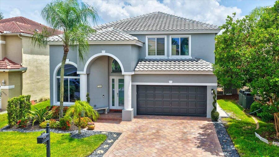 Property photo for 11642 NW 13th Manor, Coral Springs, FL