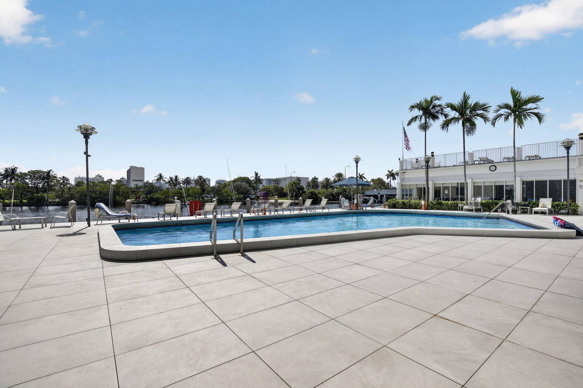 1160 N Federal Highway, #215, Fort Lauderdale, Fort Lauderdale, FL 33304 38-web-or-mls-_A7A1125