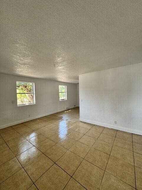 554 W 1st Street, Riviera Beach, FL 33404 6bcaf495-400f-4438-86b4-7982edc47d4a