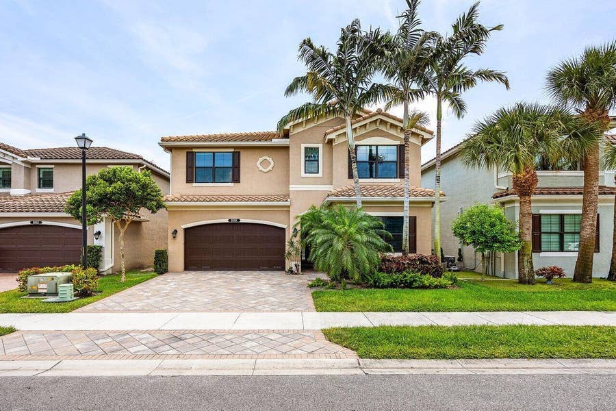 Property photo for 8068 Lemon Serpentine Lane, Delray Beach, FL