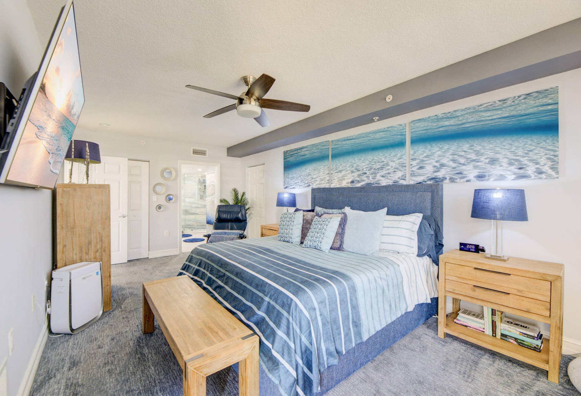 2001 N Ocean Boulevard, #Apt 1201, Fort Lauderdale, FL 33305 Primary bedroom