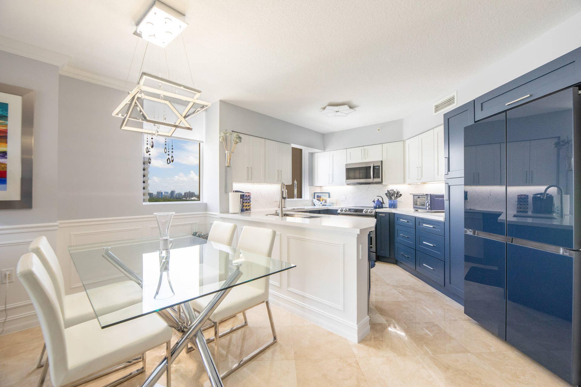 2001 N Ocean Boulevard, #Apt 1201, Fort Lauderdale, FL 33305 Kitchen/dining room