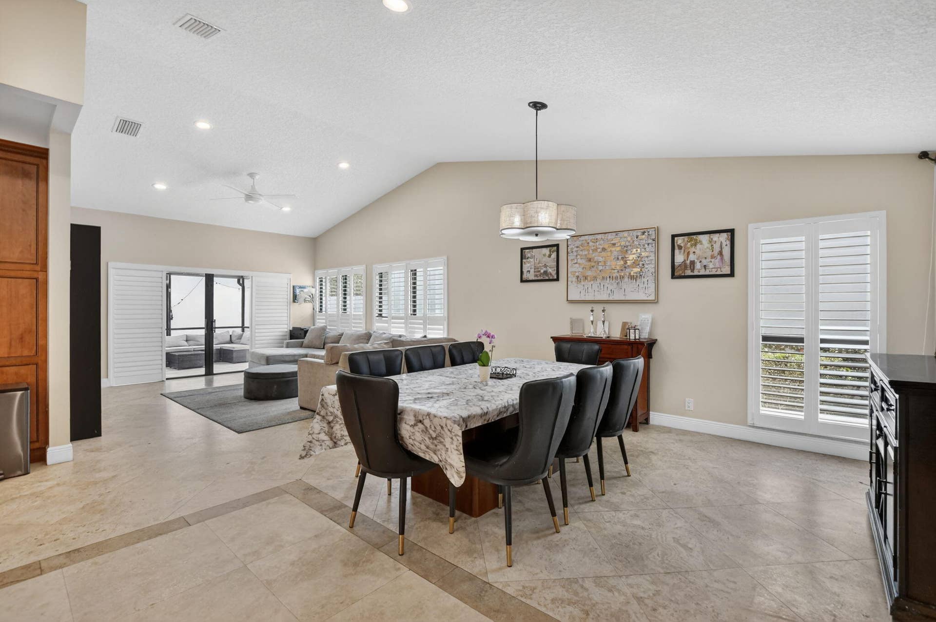 dining room