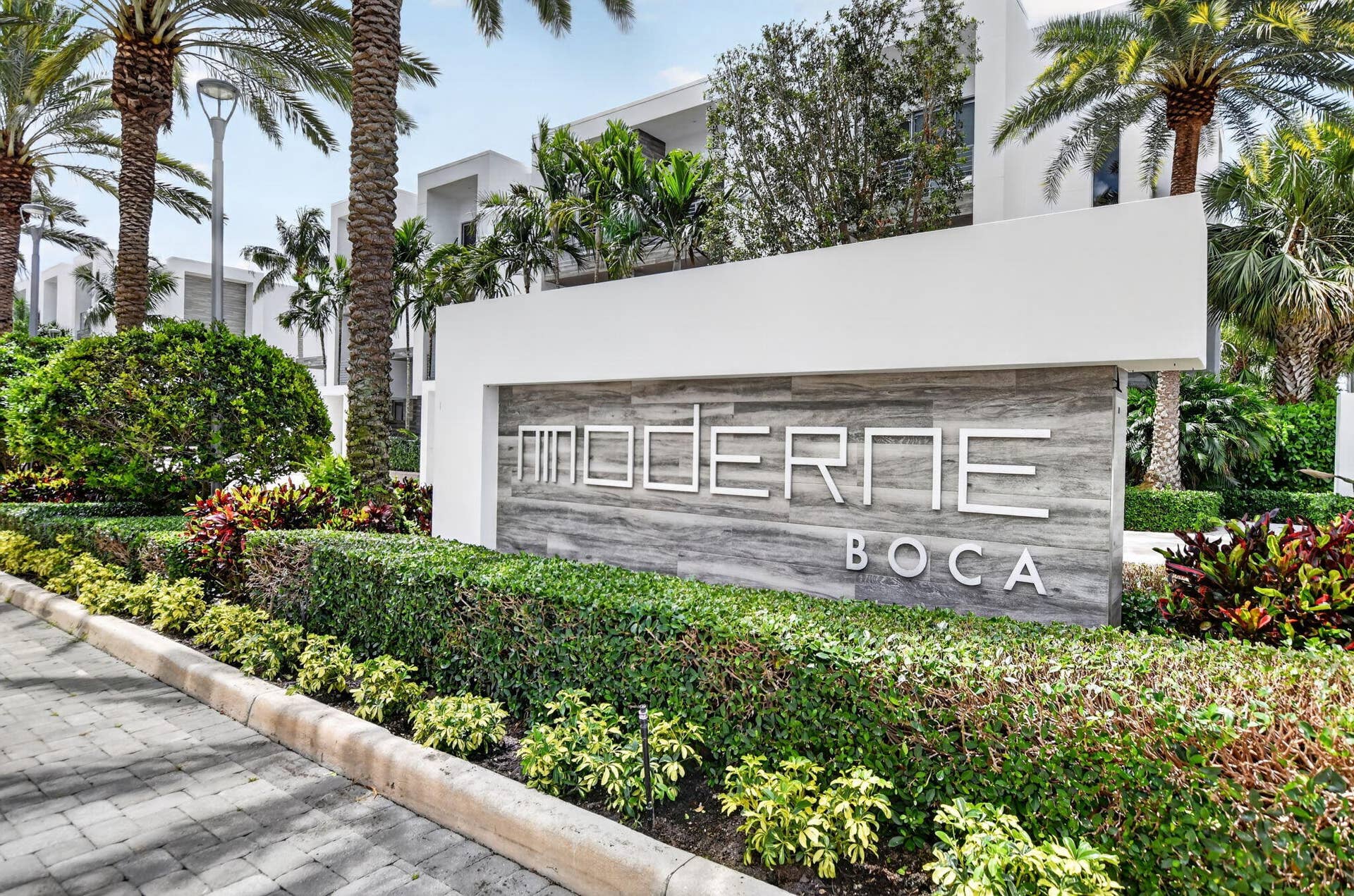 4130 NW 17th Avenue, Boca Raton, FL 33431 78-web-or-mls-4130 NW 17 Ave (74)