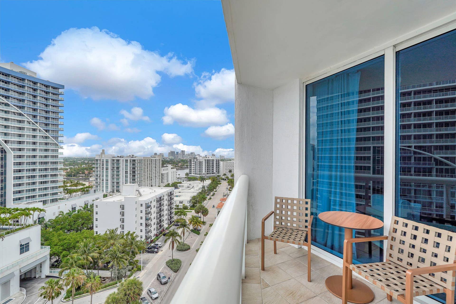 505 N Fort Lauderdale Beach Boulevard, #1403, Fort Lauderdale, FL 33304 4-web-or-mls-DSC07384