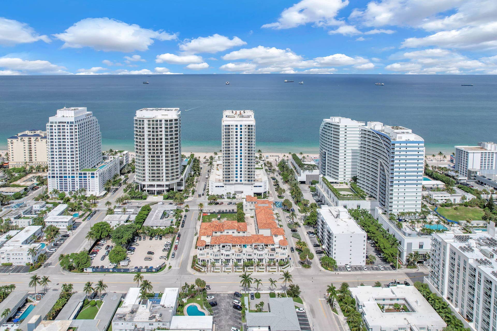 505 N Fort Lauderdale Beach Boulevard, #1403, Fort Lauderdale, FL 33304 5-web-or-mls-DJI_0015