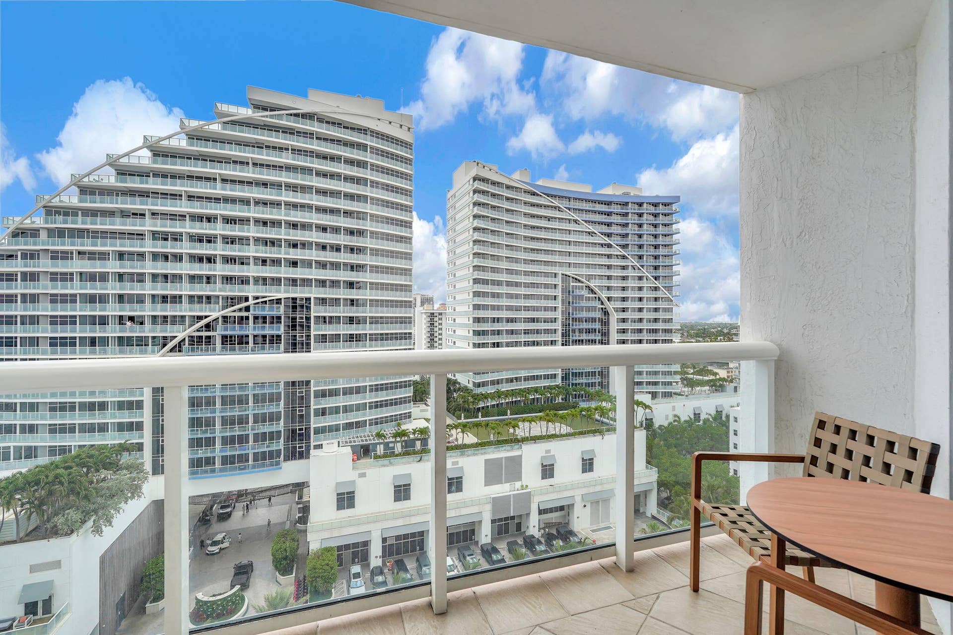 505 N Fort Lauderdale Beach Boulevard, #1403, Fort Lauderdale, FL 33304 13-web-or-mls-DSC07366