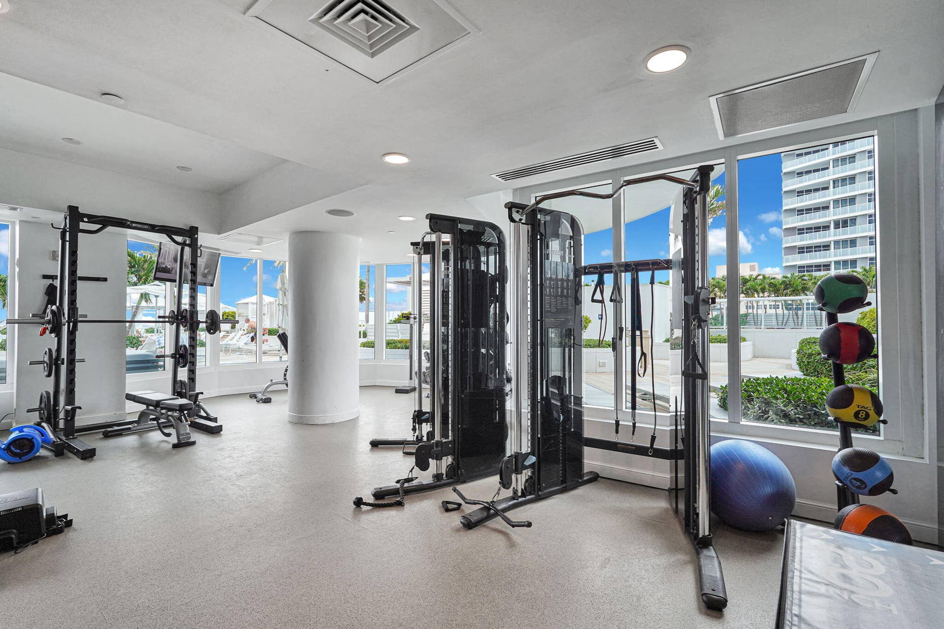 505 N Fort Lauderdale Beach Boulevard, #1403, Fort Lauderdale, FL 33304 25-web-or-mls-DSC07502
