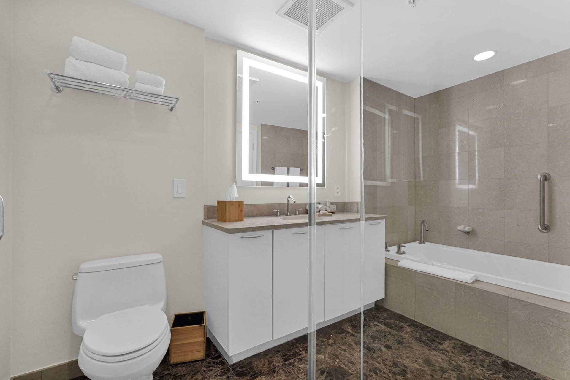 505 N Fort Lauderdale Beach Boulevard, #1403, Fort Lauderdale, FL 33304 38-web-or-mls-DSC06982