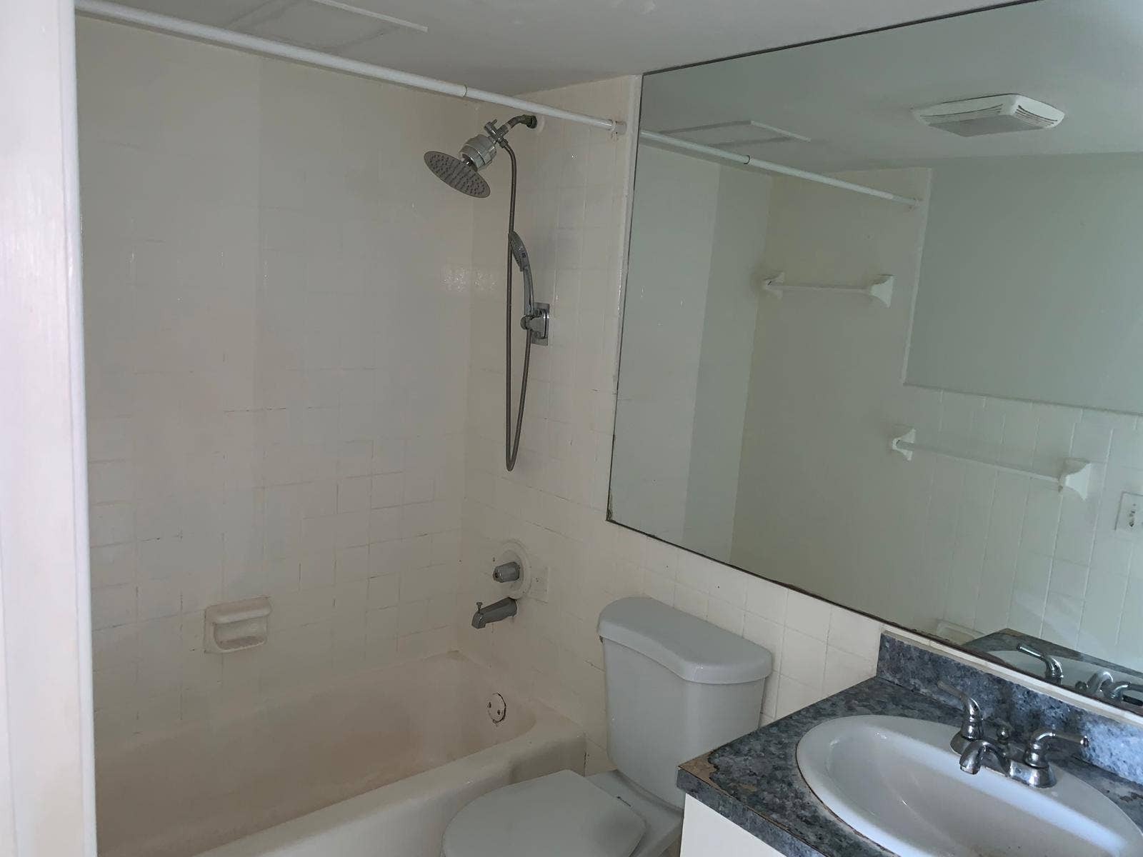 2624 NE 32nd Street, #104, Fort Lauderdale, Fort Lauderdale, FL 33306 PHOTO-2026-05-27-21-31-04_1