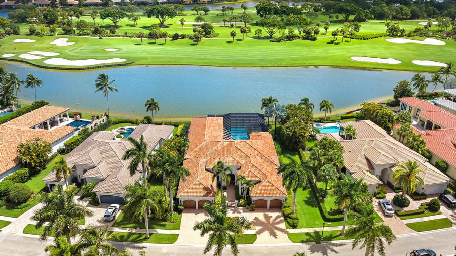 Property photo for 7170 Winding Bay Lane, West Palm Beach, FL
