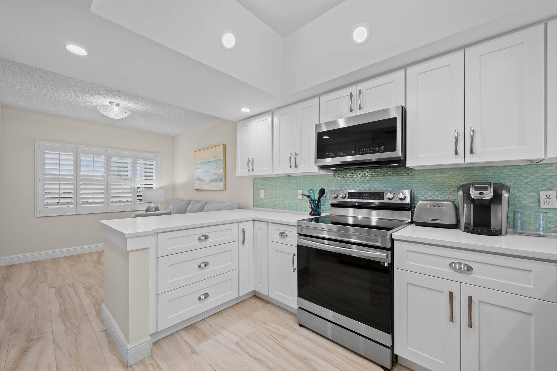 Gourmet Kitchen with Shaker Cabinets