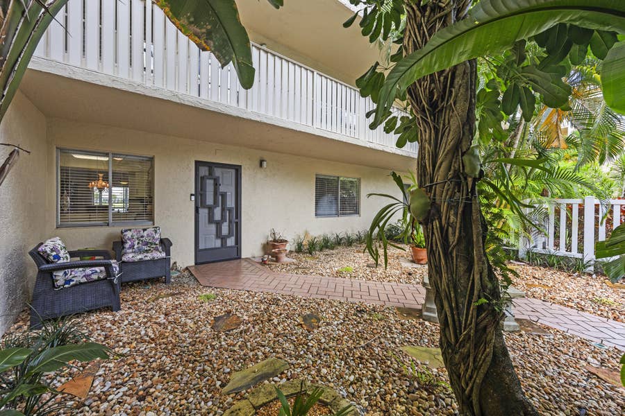 Property photo for 7146 Huntington Lane, #105, Delray Beach, FL