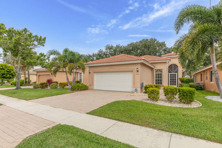 Property photo for 6657 Vía Roma, Delray Beach, FL
