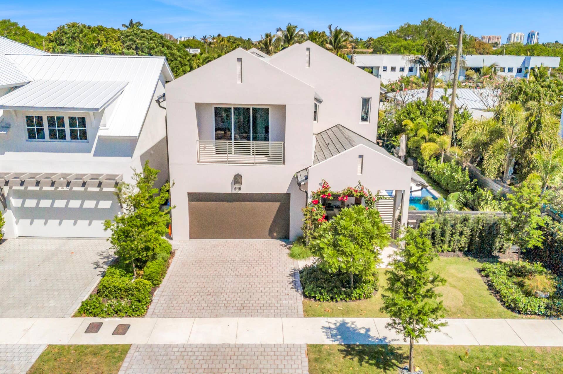 618 NE 15th Avenue, Fort Lauderdale, FL 33304 618 NE 15th AVE-92
