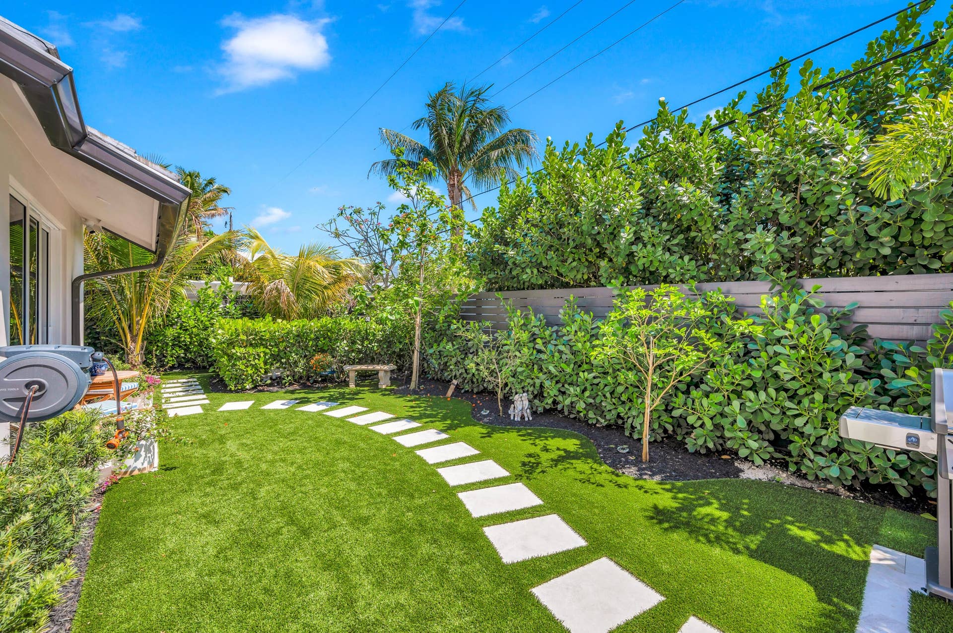 618 NE 15th Avenue, Fort Lauderdale, FL 33304 618 NE 15th AVE-15