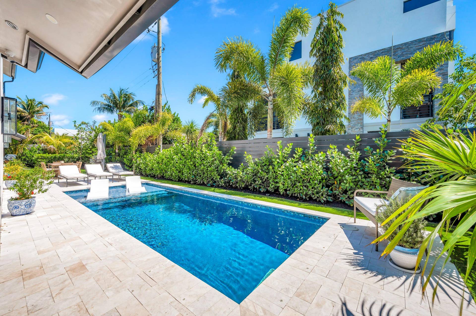 618 NE 15th Avenue, Fort Lauderdale, FL 33304 618 NE 15th AVE-8
