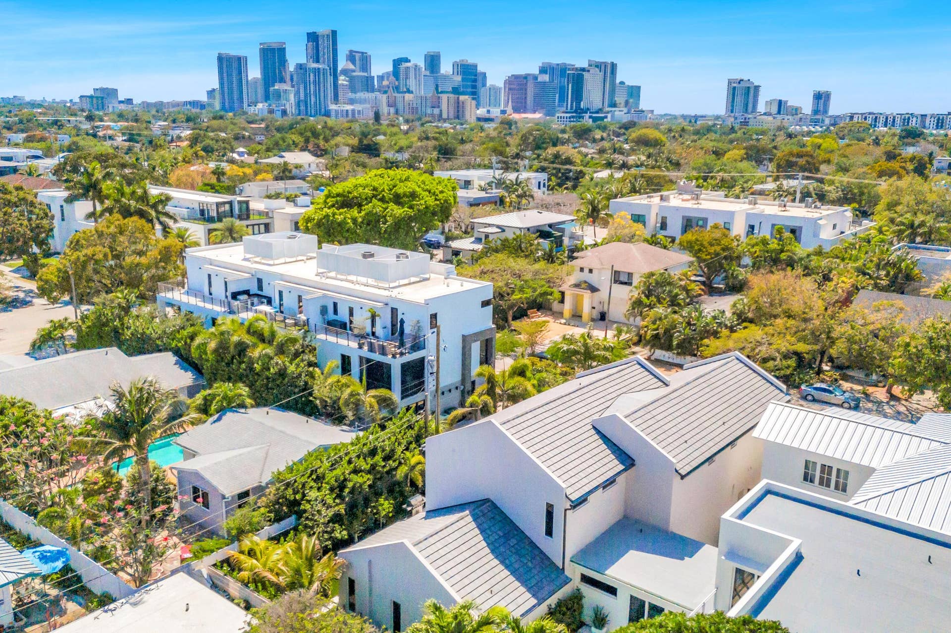 618 NE 15th Avenue, Fort Lauderdale, FL 33304 618 NE 15th AVE-94
