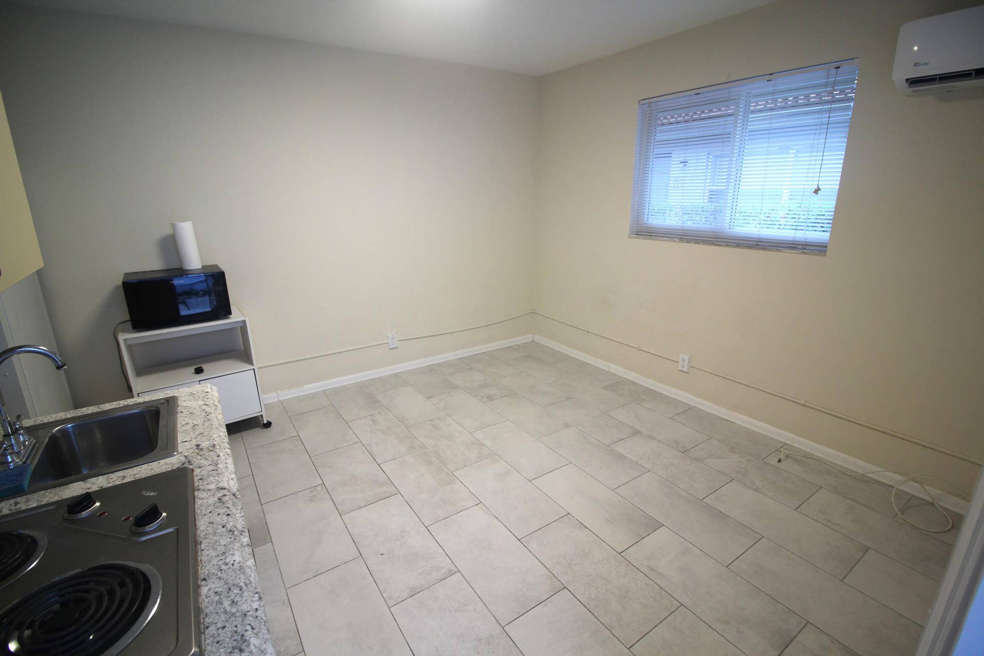 4440 Bougainvilla Drive, #4b, Lauderdale By The Sea, FL 33308 IMG_0209
