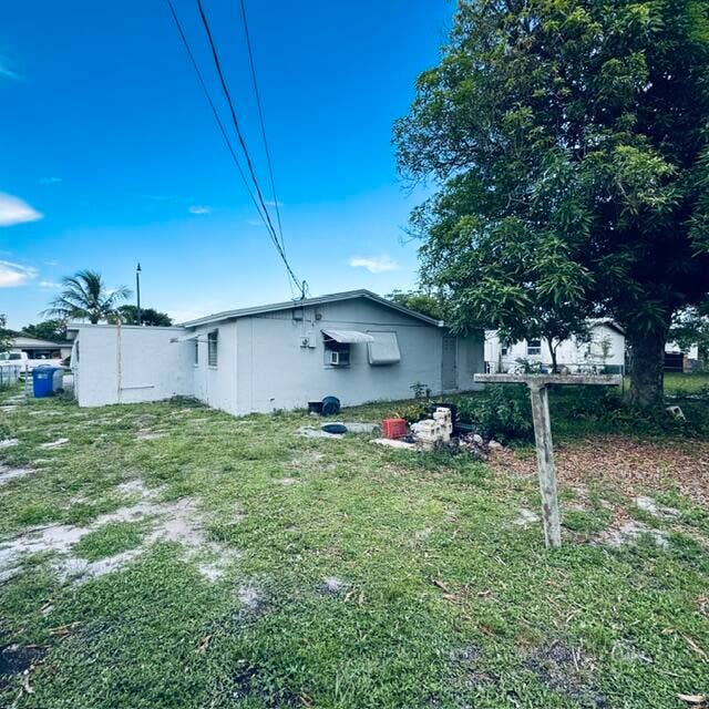 1781 NW 6th Terrace, Pompano Beach, FL 33060 IMG_1205