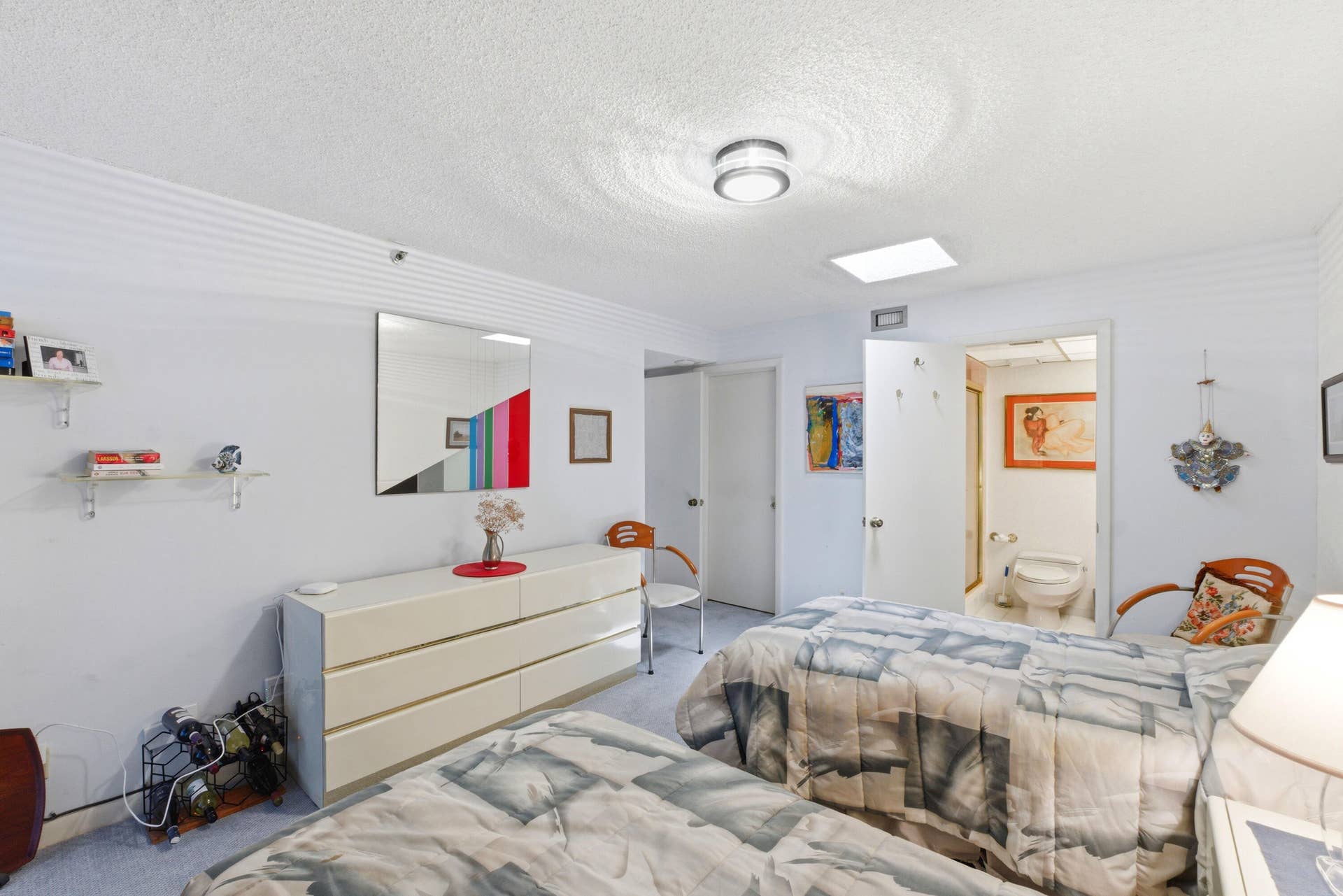 1167 Hillsboro Mile, #707, Hillsboro Beach, FL 33062 Guest bedroom