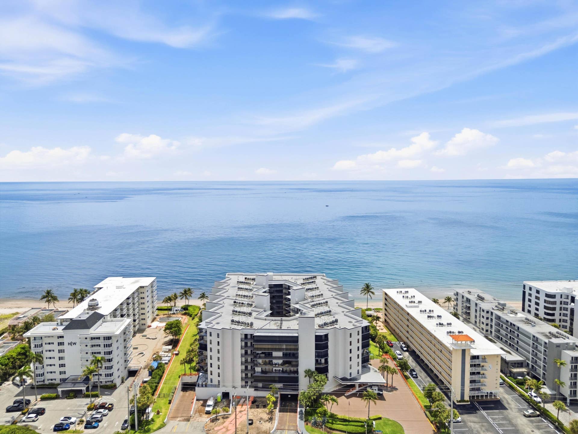 1167 Hillsboro Mile, #707, Hillsboro Beach, FL 33062 Building